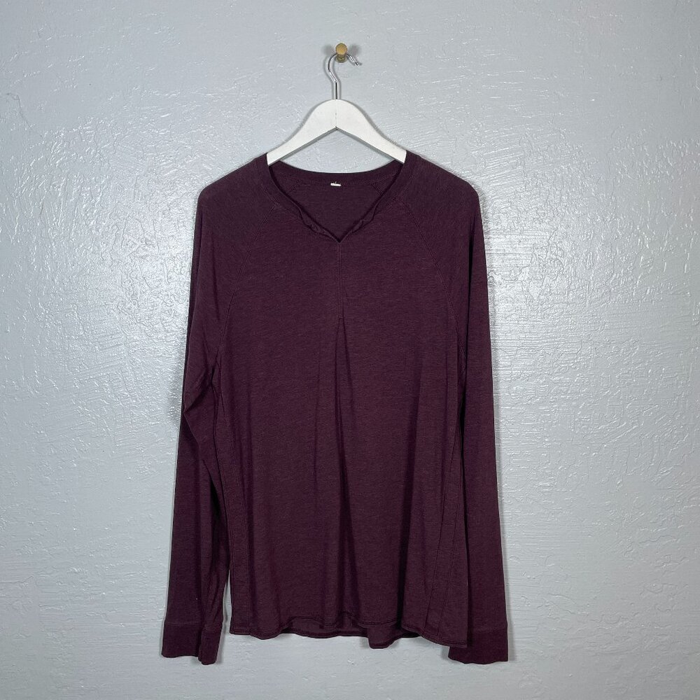 Lululemon Men L Maroon Red Shirt V Neck Henley Long Sleeve Stretch Athleisure